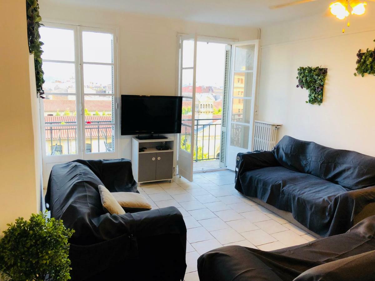 Chambres Loft Partage Centre ตูลง ภายนอก รูปภาพ