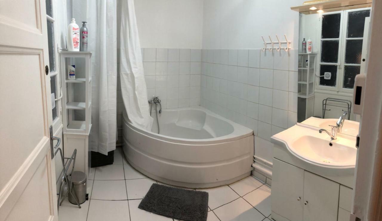 Chambres Loft Partage Centre ตูลง ภายนอก รูปภาพ